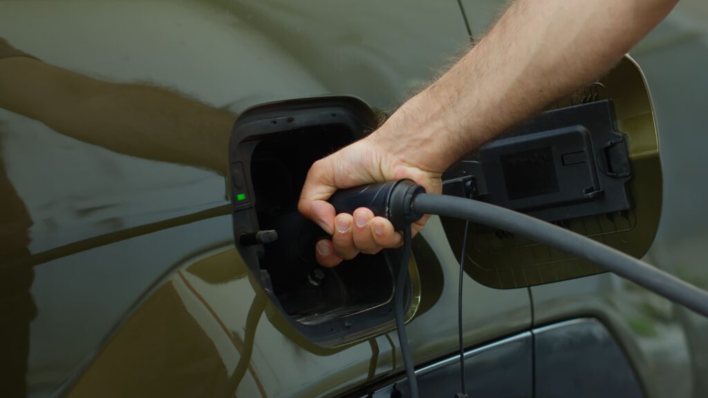 elektromobilių įkrovimo jungtys