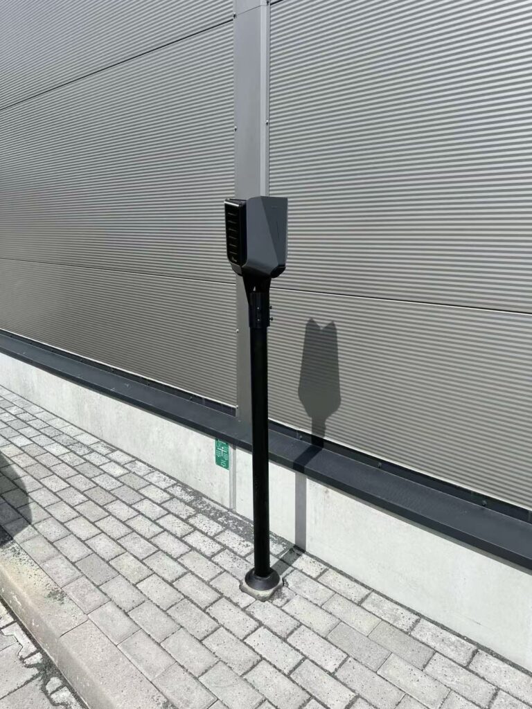Sandėliavimo objektas Kaune su Easee Core dviguba įkrovimo stotele